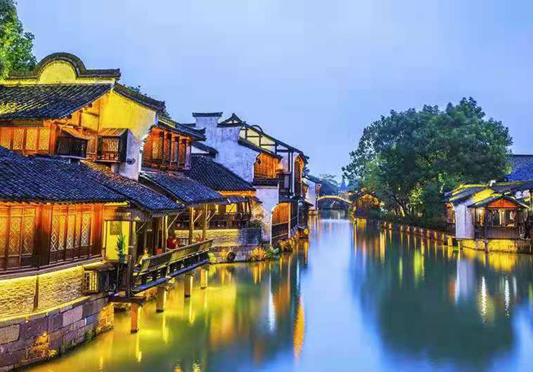 華東高鐵5天【邂逅江南】華東五市+靈山大佛、烏鎮(zhèn)西柵、周莊環(huán)鎮(zhèn)水上游、留園 